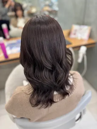 セミロング 🌷BASSA池袋 🌷ミネモモ🍑🤍のヘアスタイル