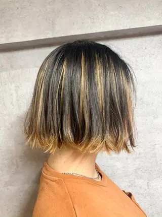ミディアム uru【ウル】所属・島守 桃香のヘアスタイル