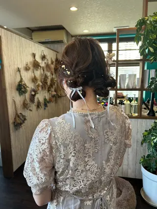ミディアム ヘアアレンジ 早坂 さくらのヘアスタイル