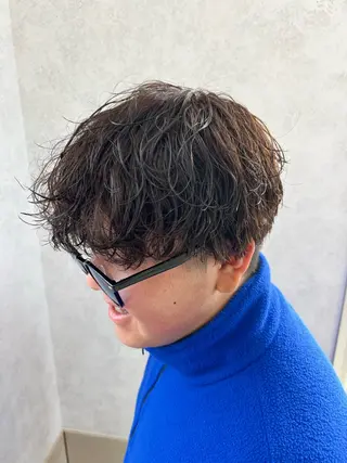 ミディアム カラー パーマ TABOO.i 早野太郎のヘアスタイル