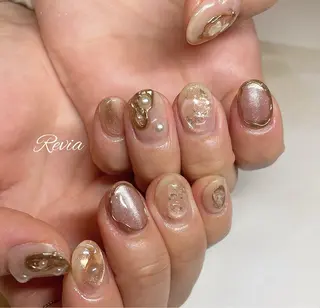 ネイル revia所属・ERI Nailistのネイルデザイン