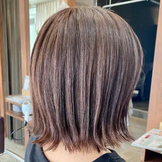 セミロング 加藤 実穂のヘアスタイル