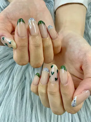 ネイル MADIA大和所属・KUMI💛 MADIAのネイルデザイン