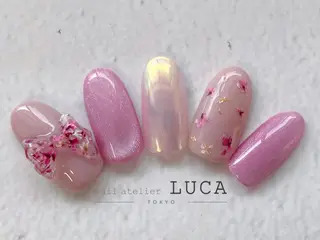 ネイル ネイルアトリエルカ スタッフのネイルデザイン