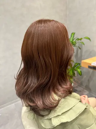 ミディアム 森 沙織のヘアスタイル
