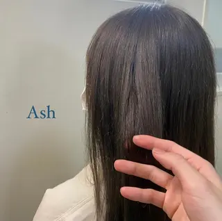 ロング カラー PiED DE POULE POCHE所属・酒井 陽南乃のヘアスタイル