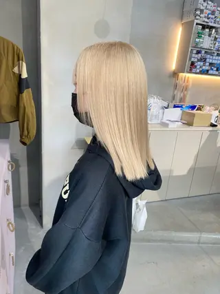 ミディアム カラー qulim所属・前橋 姫奈のヘアスタイル