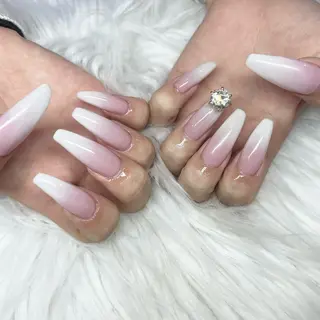 ロング -Rien- プライベートサロンのネイルデザイン