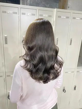 ロング カラー EGO所属・EGO Top stylistのヘアスタイル