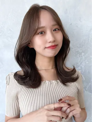 セミロング カラー 顔周り/くびれヘア 韓国ヘア💕風間るなのヘアスタイル