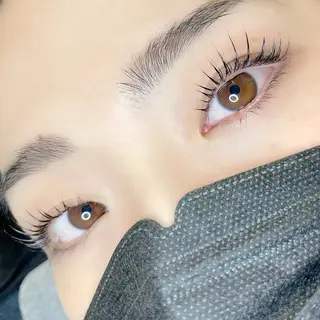 マツエク・マツパ まつ毛サロンeye’s所属・eye’s カマタのマツエク・マツパデザイン