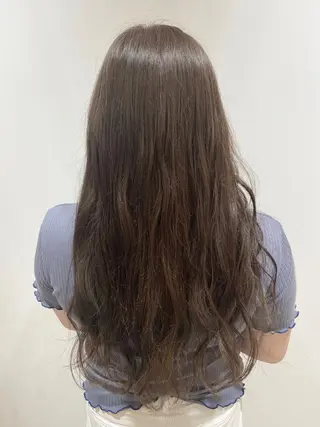 ロング カラー 🐺ウルフ/レイヤー 似合わせ‎🤍沙羅のヘアスタイル