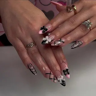 ネイル Cloudy Chan 歌舞伎町のネイルデザイン