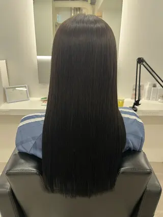 カラー IRESU札幌駅南口店所属・IRESU yukaのヘアスタイル