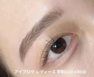 アイブロウ PRADE saiのマツエク・マツパデザイン