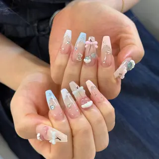 ネイル ANH NAIL ゴテゴテ専門店💎のネイルデザイン