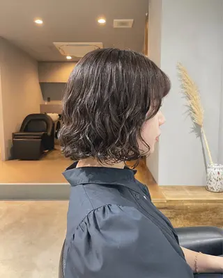 ショート パーマ 【arc】Ruri コテ巻き風パーマのヘアスタイル