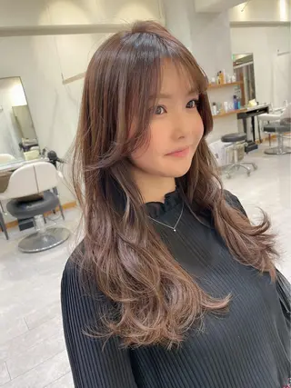 ロング Loem【ロエム】所属・RINA 【Loem】のヘアスタイル