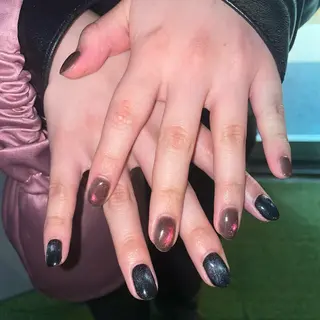 ネイル MARIE NAILS青山店所属・✴︎ Nanaのネイルデザイン
