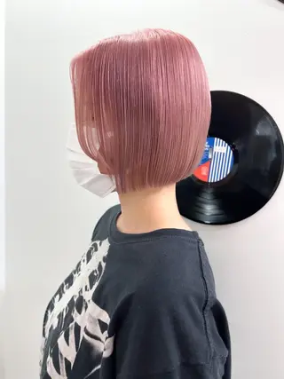 ショート カラー ヘアアレンジ 🧨ブリーチー×ボブ レイヤー💎じゅえるのヘアスタイル