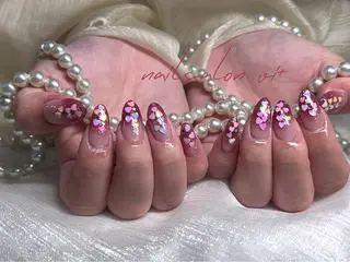 ネイル nailsalon vi+新人LiLiのネイルデザイン