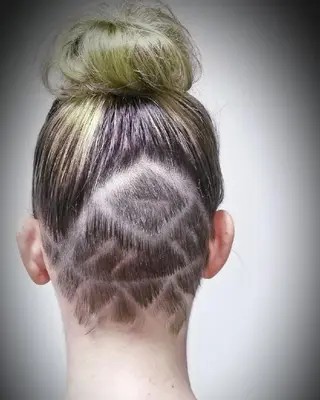 ヘアアレンジ カラー エミタス ☆のヘアスタイル