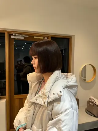 ミディアム カラー hina 🛋️ブリーチカラーのヘアスタイル