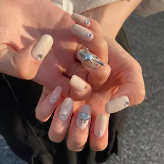 ネイル akari✨ 韓国風、メンズネイルのネイルデザイン