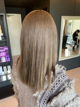 ミディアム 福光 悠のヘアスタイル