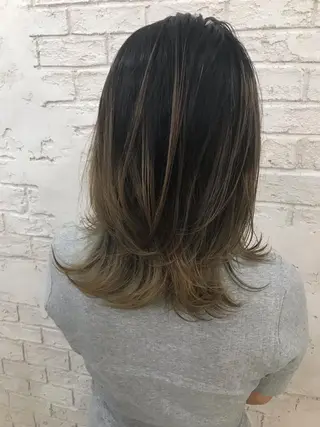 ミディアム 🇺🇸ハイライト特 化美容師🇺🇸漆沢のヘアスタイル