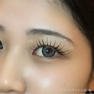 マツエク・マツパ kakimoto arms所属・うめもと みはるのマツエク・マツパデザイン