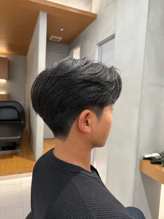 ショート メンズ nico TOKYO所属・ニュアンス/ センターパート/イノのヘアスタイル