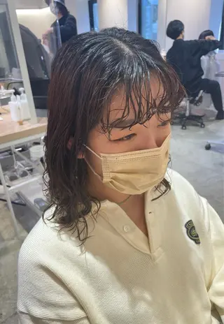 ロング パーマ 斉藤 瑞恵のヘアスタイル
