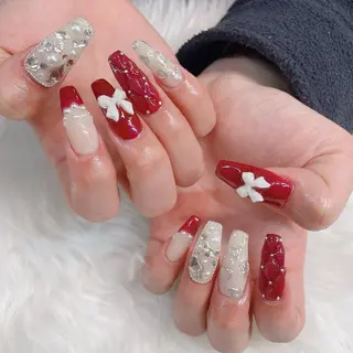 ネイル BLUEM所属・BLUEM さやかのネイルデザイン