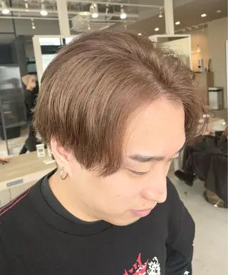 カラー メンズ Lia所属・皆木 智晴のヘアスタイル