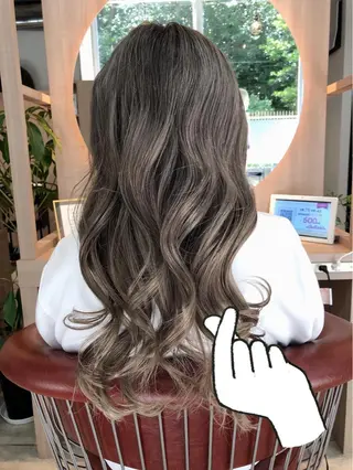 ロング カラー 美髪✨髪質改善特化 🦩対馬🦩のヘアスタイル