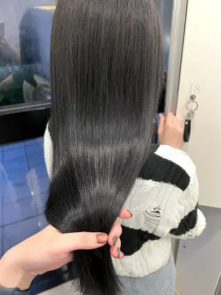 ロング カラー 🤍細矢 杏奈／ 韓国風ヘア🤍のヘアスタイル