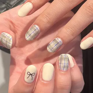 ネイル オタク美容師🛍/ 酸性ストレート/艶髪のヘアスタイル