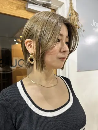 ショート 🌈扱いやすいボブ× ブリーチ🌈TAMEのヘアスタイル