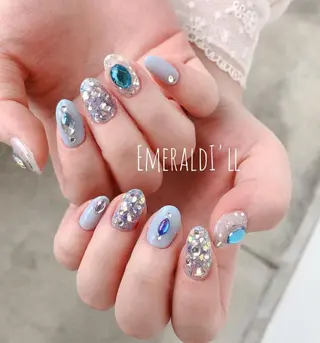 ネイル 沖縄市ネイルサロン エメラルドアイルのネイルデザイン