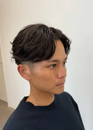 ショート パーマ 古賀 雄大のヘアスタイル