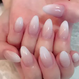 ネイル 矢冨 彩花のネイルデザイン