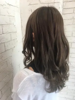 セミロング カラー someya 🥀のヘアスタイル