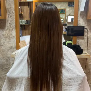 ロング YELLOW CORN 金沢文庫所属・【金沢文庫4分】髪質 改善/縮毛矯正アラタのヘアスタイル