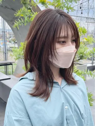 ミディアム 岡田 恭明のヘアスタイル