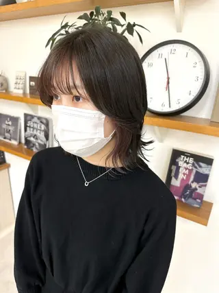 カラー リンダ所属・ベージュ/顔周り カット/スズキのヘアスタイル