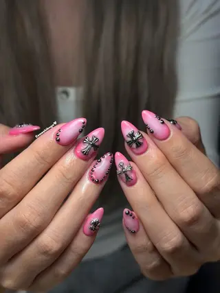 ネイル CoMo Nail Studio所属・CoMo Nailのネイルデザイン