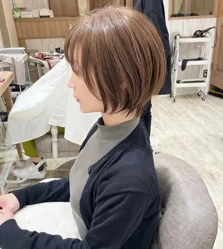 ショート カラー おのだ あやなのヘアスタイル
