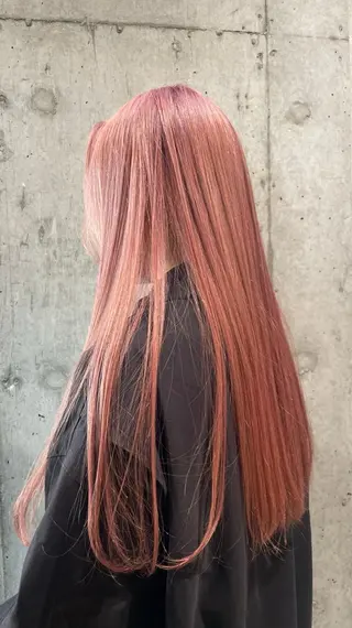 カラー りあの🎀 /暖色カラー🍒のヘアスタイル