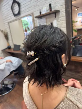 ミディアム タン ユカのヘアスタイル